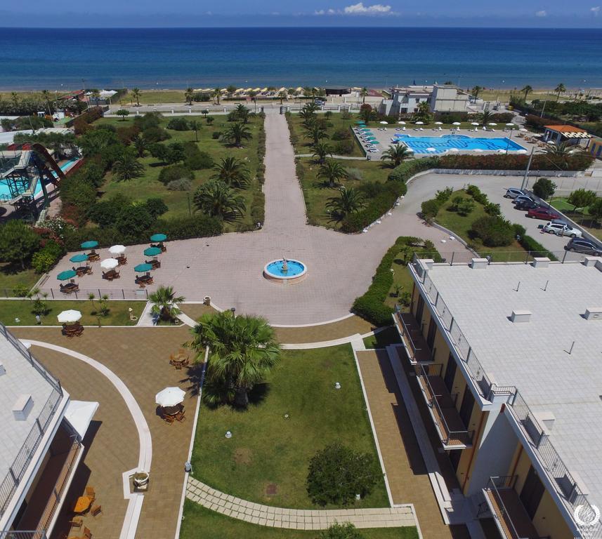 Royals Gate Hotel Rodi Garganico Ngoại thất bức ảnh